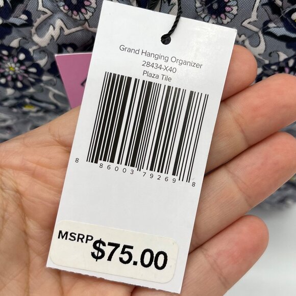 Vera Bradley Gray Recycled Cotton Plaza Tile Pattern Grand Hanging Travel Organi - Picture 13 of 13